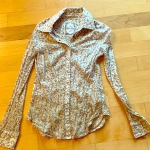 Country-style Guess shirt